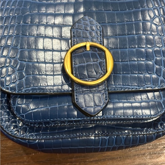 Banana Republic Blue & Gold Purse - Picture 3 of 15